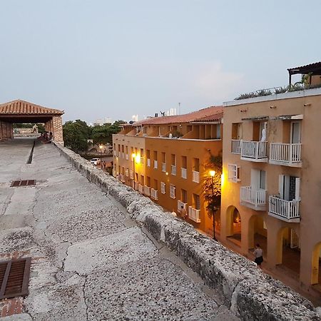 Apartamento Duplex Vista Al Mar Y Murallas Nuevo En La Ciudad Amurallada Cartagena Exterior foto