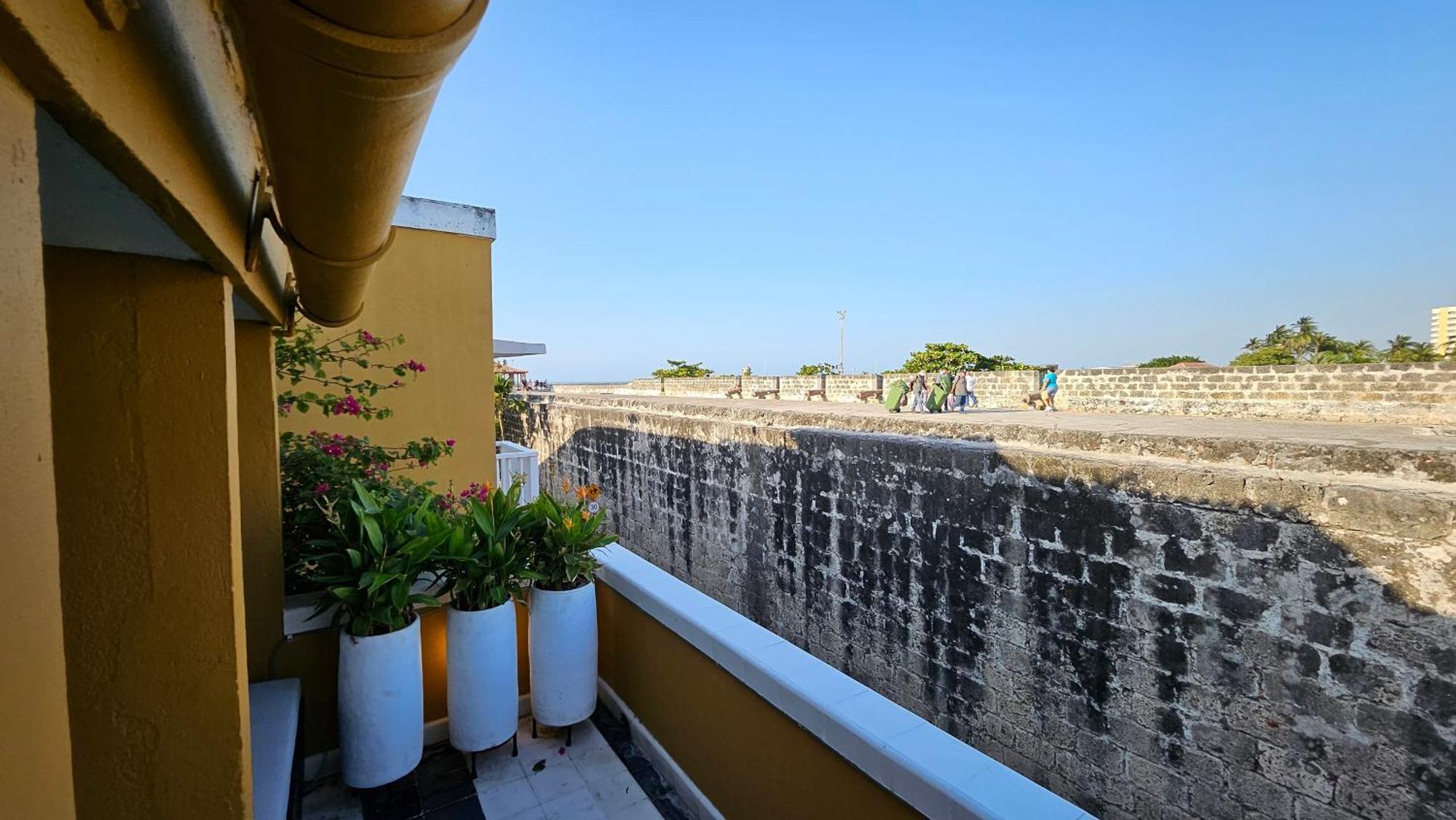 Apartamento Duplex Vista Al Mar Y Murallas Nuevo En La Ciudad Amurallada Cartagena Exterior foto