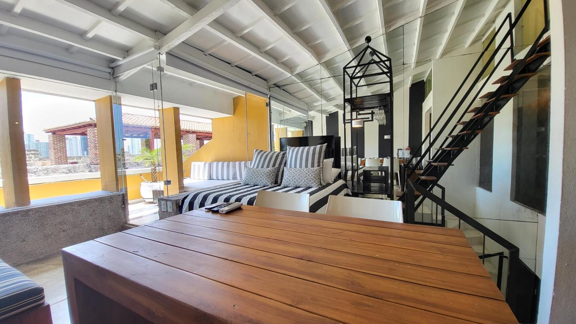 Apartamento Duplex Vista Al Mar Y Murallas Nuevo En La Ciudad Amurallada Cartagena Exterior foto